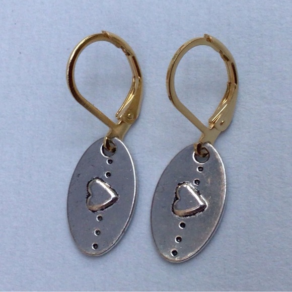 New Sundance Charm handcrafted Earrings - Picture 6 of 6